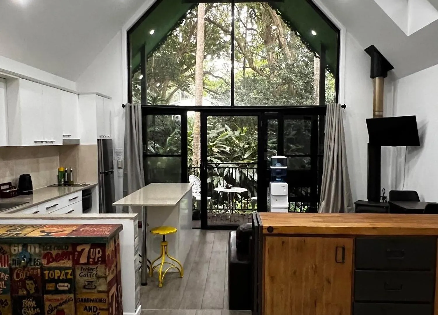 Gallery Walk Chalets - Tamborine Mountain Australia
